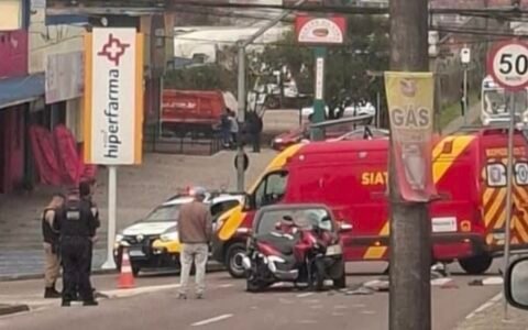 Motociclista fica ferido após acidente na Avenida Rui Barbosa, em São José dos Pinhais