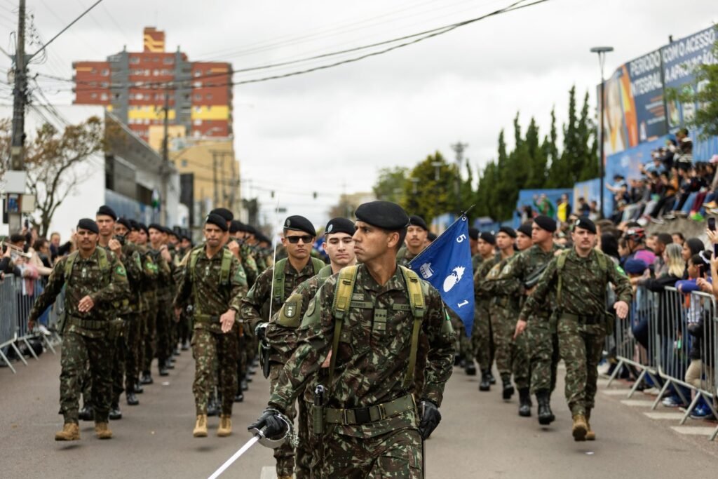 São José dos Pinhais celebra Independência do Brasil com tradicional Desfile Cívico-Militar no Centro