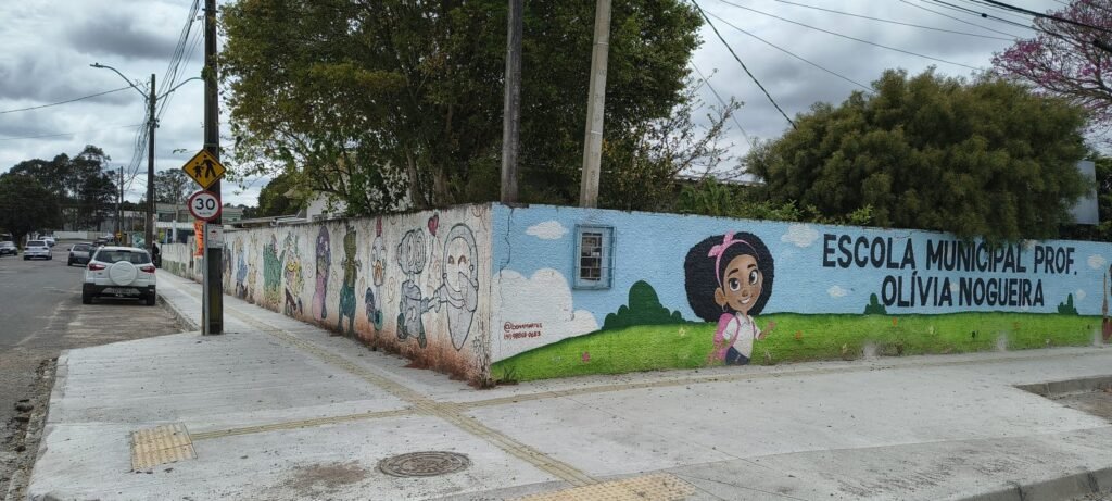 CMEI e escola do bairro Aviação recebem novas calçadas com acessibilidade