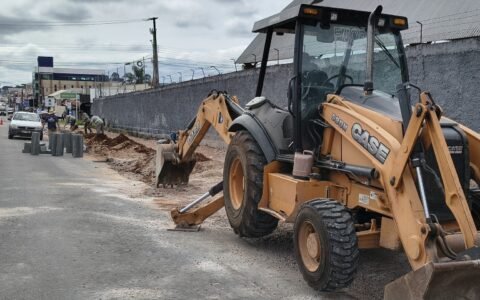 Calçadas padronizadas avançam em novo trecho da Rua Almirante Alexandrino