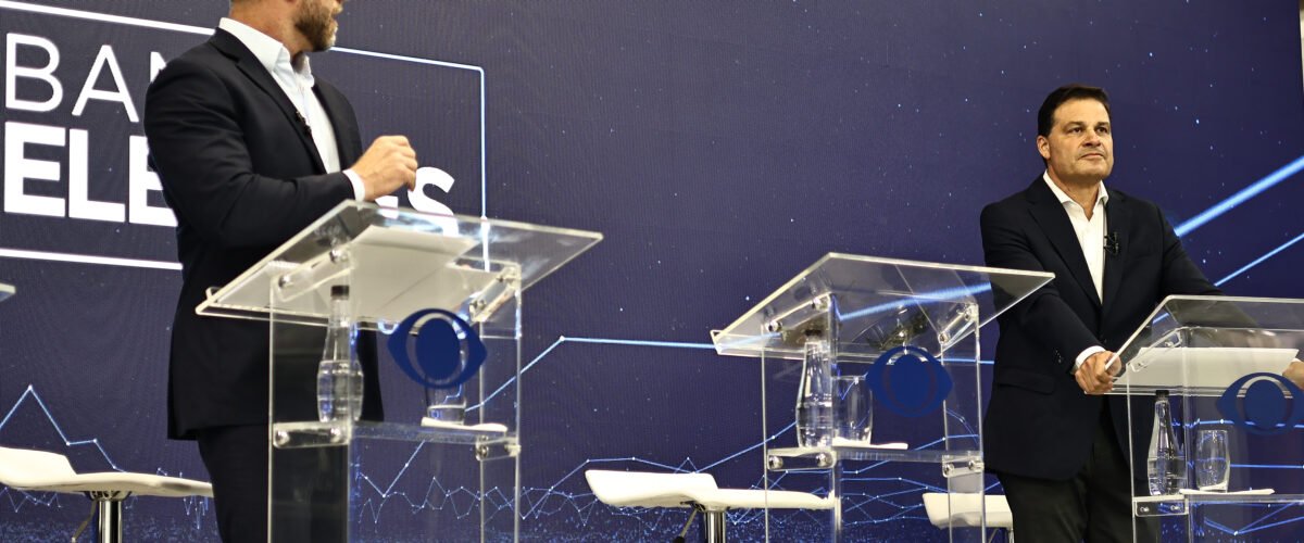 Debate na Band tem confronto direto entre Requião Filho e Sandro Alex