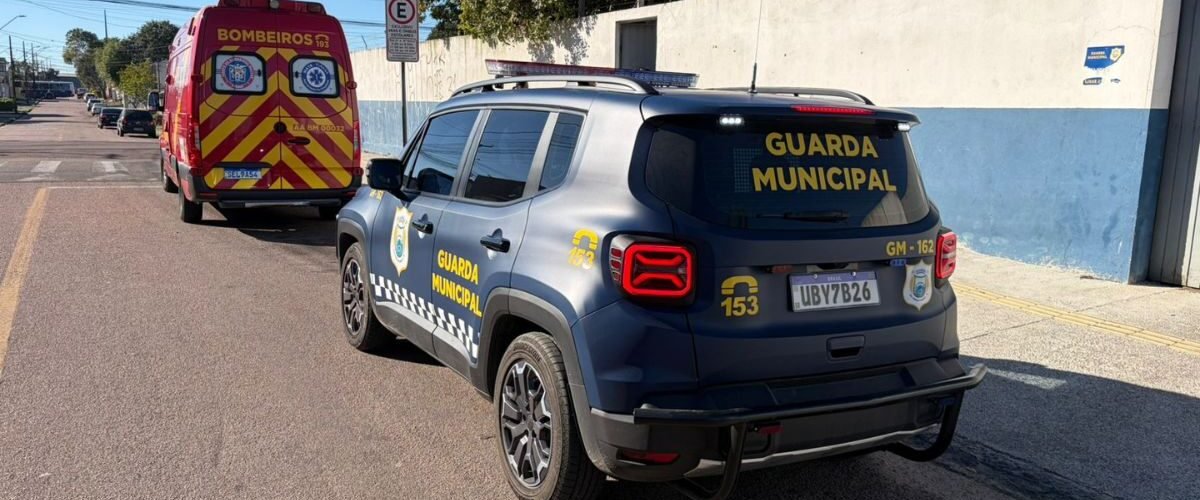 Mulher ferida pede ajuda em escola e marido não é localizado após invasão de casa em São José dos Pinhais