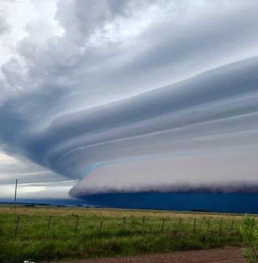 Simepar e meteorologia emitem alerta de perigo elevado para tempestades severas nesta sexta-feira no Paraná