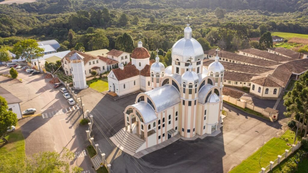 SEMANA DO TURISMO EM SÃO JOSÉ DOS PINHAIS DESTACA O POTENCIAL DO TURISMO RELIGIOSO!